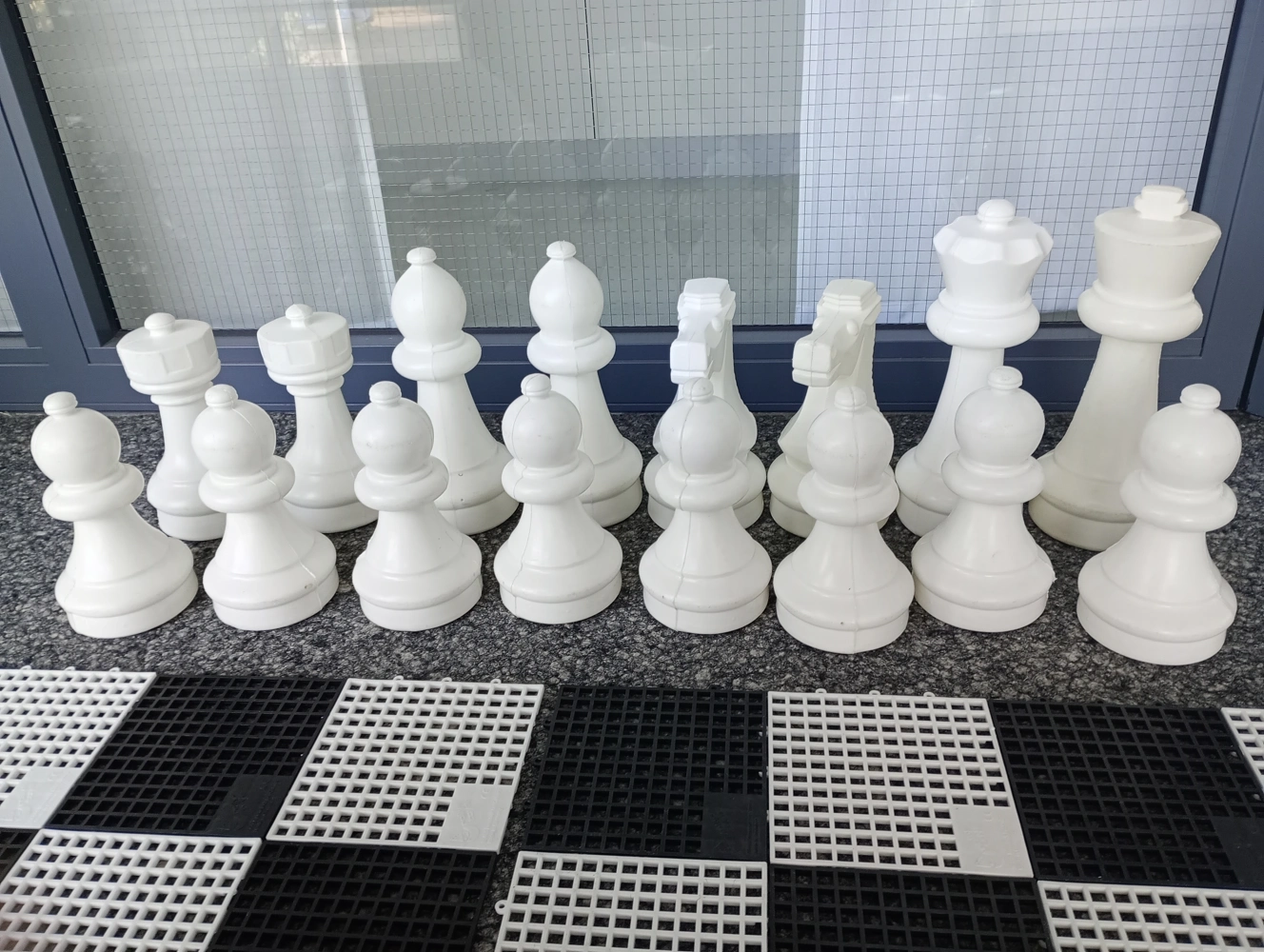Gartenschach DE [klein] (Figuren mit Gebrauchsspuren)