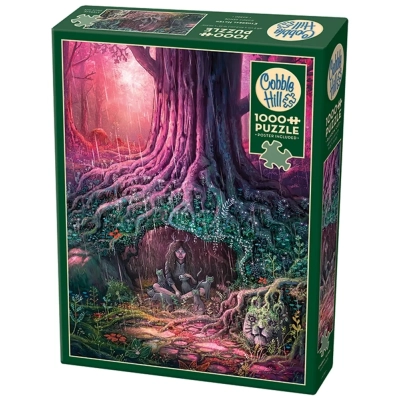 Magische Höhle im Wald