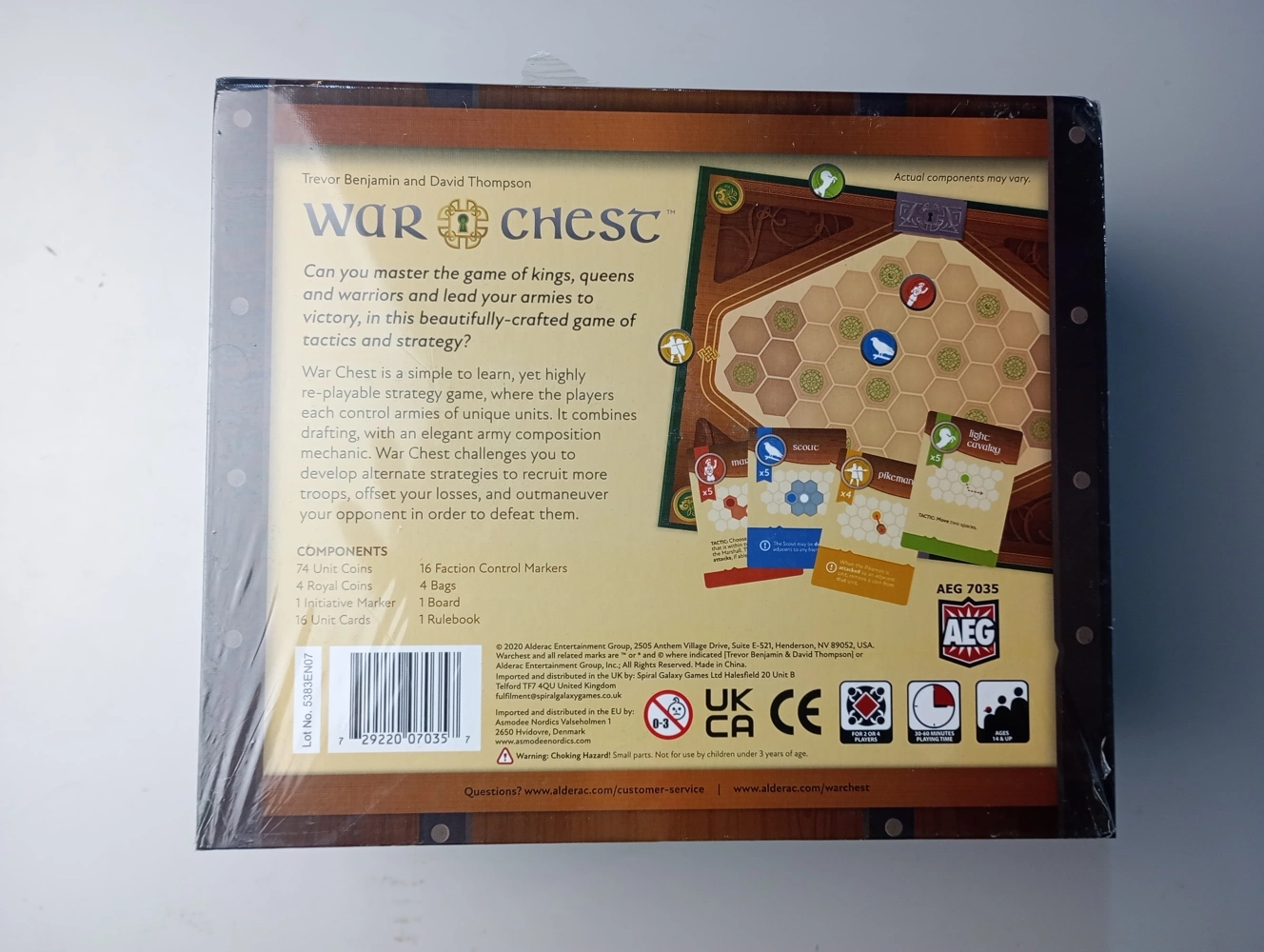 War Chest - EN (gequetschte Ecke)