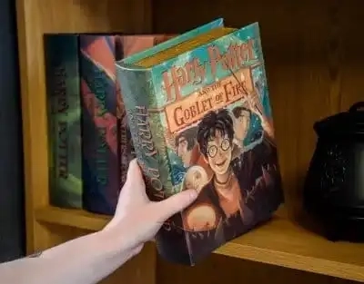 Harry Potter - Feuerkelch Aufbewahrungsbox im Buchdesign