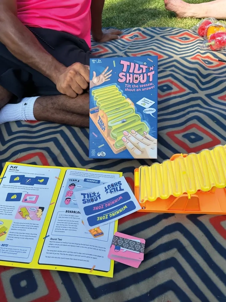 Tilt n Shout - DE