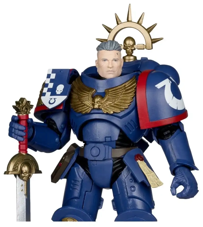 Warhammer 40,000 Total War: 3rd Company Lieutenant (Ultramarines) - Actionfigur - 18 cm