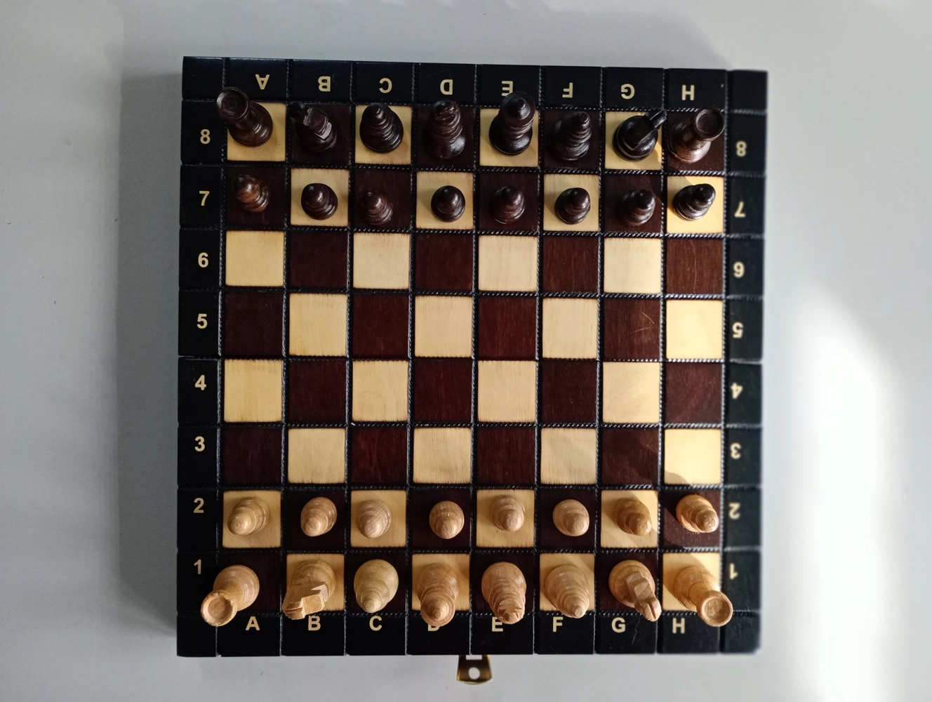 Reiseschach Gebrannt - 26.5cm (B-Qualität)