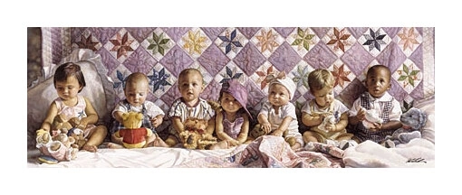 Viele Kinder sitzen auf einem grossen Bett