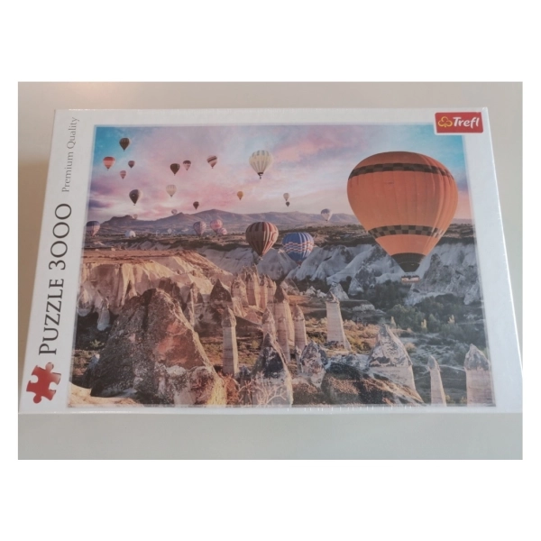 Balloons over Cappadocia (Defekte Verpackung)