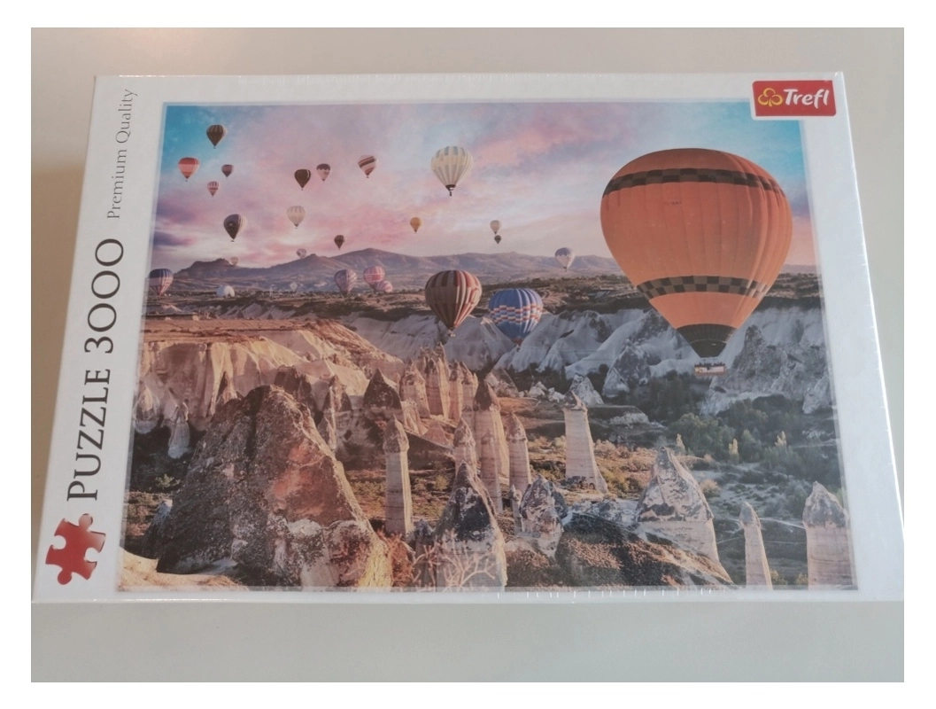 Balloons over Cappadocia (Defekte Verpackung)